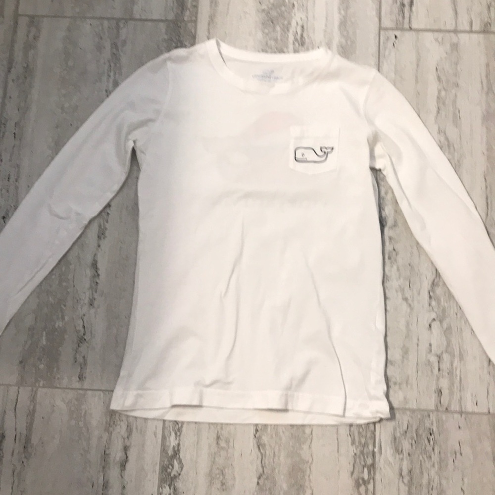 Vineyard vines white Christmas shirt
